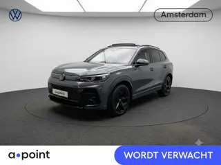 Volkswagen Tiguan 1.5 eHybrid R-Line Edition 204 pk Automaat (DSG) | Verlengde garantie | Navigatie 