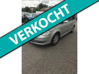 Volkswagen Touran 1.6 Comfortline Business 7PRS