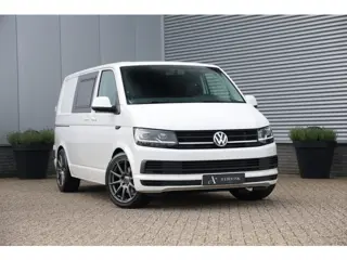 Volkswagen Transporter 2.0 TSI L1H1 Highline Benzine Trekhaak|Led|Stoelvw|Dealerondh