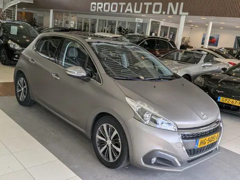Peugeot 208 1.2 PureTech Blue Lease Premium Panoramadak, Airco, Cruise Control, Trekhaak, Stuurbekra