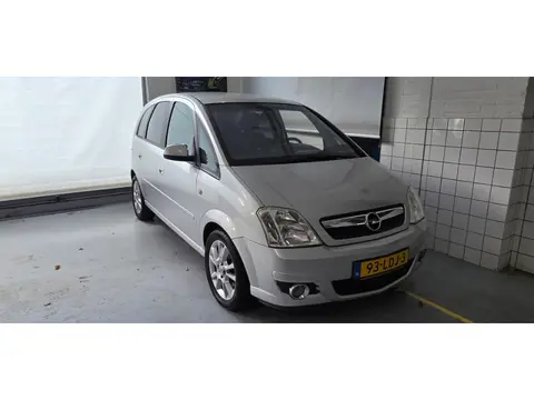 Opel Meriva 1.6-16V Cosmo