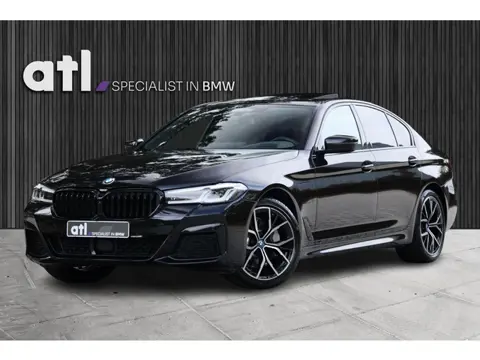 BMW 5-serie 530e xDrive High Executive M-Sport | Pano | HUD | H&K | 360 | Drive Ass Pro | Memory | K