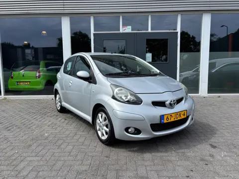 Toyota Aygo 1.0-12V Comfort Automaat / Airco / Toerenteller / L.m velgen