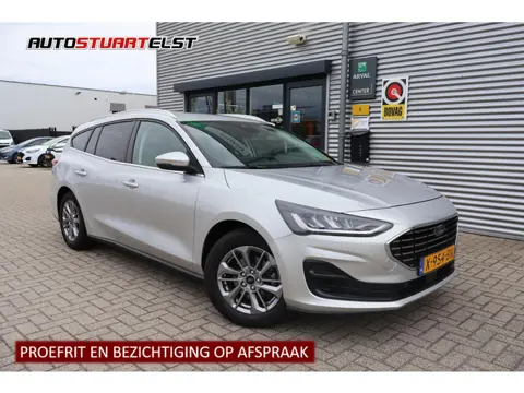 Ford Focus Wagon 1.0 Hybrid Titanium 1e Eigenaar | Volledig Onderh | NL-Auto | BTW | Camera | Navi |