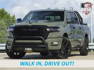 Dodge Ram | 1500 | Laramie | Premium | Night Edition | 5.7L HEMI E torque | Canyon Lake | Niveau reg