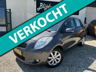 Toyota Yaris 1.3 VVTi Executive 5Deurs | Airco | Leer | LM | Navi