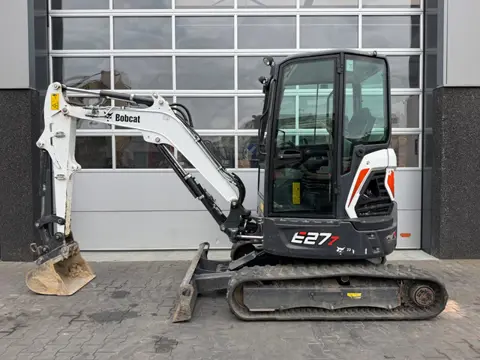 Bobcat E27z (bj 2023)