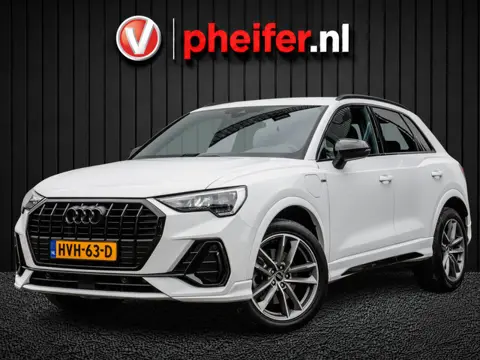 Audi Q3 45 TFSI e 245pk S edition Sportstoelen/ Virtual dash./ Camera/ Blindspot/ Adapt. cruise/ DAB