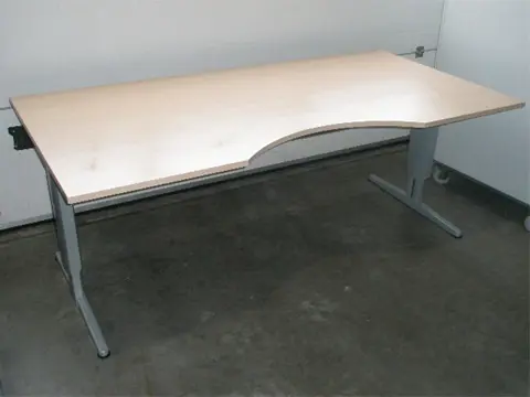 Bureau B200xD100cm. 5x vr