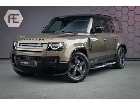 Land Rover Defender 110 P300e X-Dynamic SE (bj 2024)