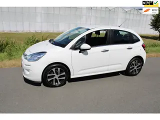 Citroen C3 1.2 PureTech Selection 5 Drs met Navigatie en Climate control