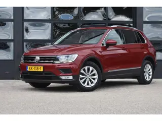Volkswagen Tiguan 2.0 TDI Connected Series '16 Pano Clima Navi Cruise Inruil mogelijk