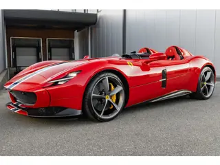 Ferrari Monza SP2 - Tailor Made - Rosso Corsa - 1 of 499