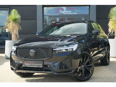 Volvo XC60 2.0 T8 Plug-in hybrid Facelift AWD Plus Black Edition 455pk Panoramadak/Trekhaak/360Camer