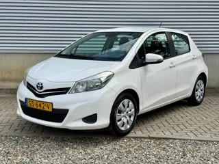 Toyota Yaris 1.3 VVT-i Aspiration [ airco,audio,camera ]