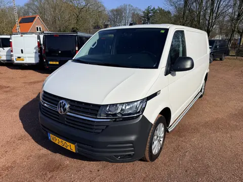 Volkswagen Transporter 2.0 TDI 110PK L2H1 Carplay / Cruise / Camera