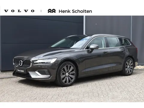 Volvo V60 T6 AWD Recharge Inscription | Panoramisch schuif/-kantel dak | Adaptieve Cruise Control | 