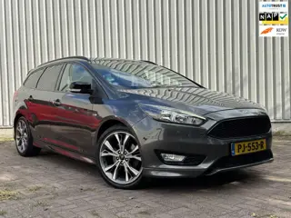 Ford Focus Wagon 1.5 ST-Line Navi Carplay Trekhaak 182PK
