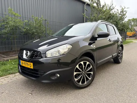 Nissan QASHQAI 1.6 Connect Edition / PANORAMADAK / NAVI / CRUISE / CLIMATE