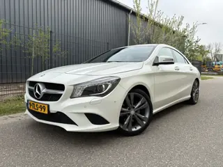Mercedes-Benz CLA-Klasse 180 Edition 1 / NAVI / CRUISE / AIRCO / 161dkm! NAP!