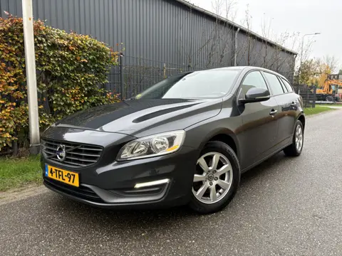 Volvo V60 1.6 D2 Kinetic / AUTOMAAT / NAVI / CRUISE
