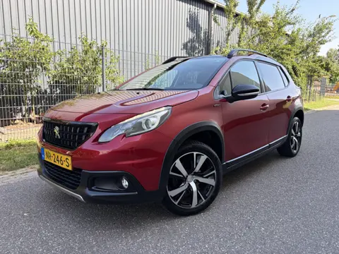 Peugeot 2008 1.2 PureTech GT-line / NAVI / CRUISE / CLIMATE / HALF LEER / 132dkm! NAP!