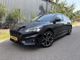 Ford Focus 1.0 EcoBoost Titanium Business / AUTOMAAT / NAVI / CRUISE / 135dkm!