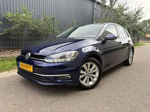 Volkswagen Golf 1.0 TSI Comfortline / 5-DEURS / NAVI / CARPLAY / CRUISE