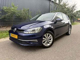 Volkswagen Golf 1.0 TSI Comfortline / 5-DEURS / NAVI / CARPLAY / CRUISE