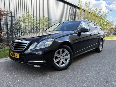 Mercedes-Benz E-Klasse Estate 200 CDI Business Class Avantgarde / AUTOMAAT / NAVI