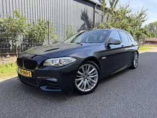 BMW 5 Serie Touring M550xd High Executive / AUTOMAAT / PANORAMADAK / NAVI