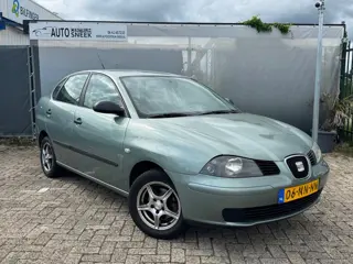 Seat Cordoba 1.4-16V Stella - Airco - APK 04-27