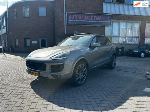 Porsche Cayenne 3.0 S E-Hybrid