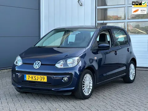 Volkswagen Up! 1.0 high up! BlueMotion/CRUISCONTROL/NAVI/PDC/NL-AUTO NAP!!