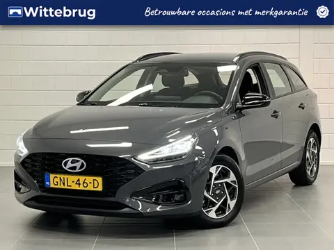 Hyundai i30 Wagon 1.0 T-GDi MHEV Comfort LED | NAVIGATIE | KEYLESS | RUIME STATIONWAGON!