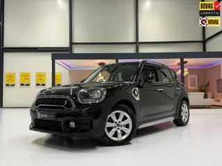Mini Countryman Cooper S E ALL4 AUT SOH 94,8 | 224pk | PHEV | Midnight Black Metallic | Navi | Park 