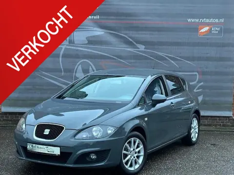SEAT Leon 1.6 Hattrick Nieuwstaat,Airco,Bleutooth,Cruisecontrol,Garantie