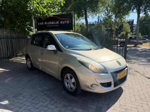 Renault Scénic 2.0 Dynamique Nav Clima Pdc Cruise-con