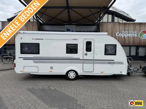 Adria Adora 542 UL 2016 MOVER + LUIFEL!!!