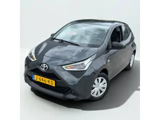 Toyota Aygo 1.0 VVT-i x-fun 2 jaar APK