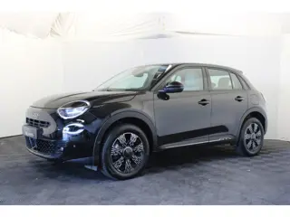 Fiat 600 1.2 Hybrid Pop (bj 2025, automaat)