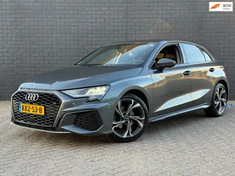 Audi A3 SPORTBACK 30 TFSI S-Line edition Virtual LED Leer Lane-Assist