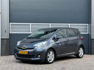 Toyota Verso-S 1.3 VVT-i Dynamic bj.2011 Autom|Camera|Navi|Trekh|Nap.