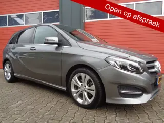 Mercedes-Benz B-Klasse 180 Ambition 123PK Automaat Clima Cruise Navi 2E-Eigenaar NL-Auto