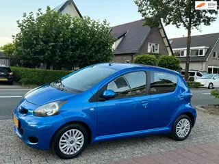 Toyota Aygo 1.0-12V Comfort Navigator 71.000 km NL-AUTO.