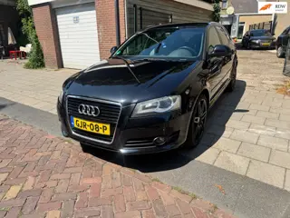 Audi A3 Sportback 1.8 TFSI Benzine Handgeschakeld Airco leuke auto!