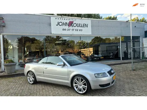 Audi A4 Cabriolet 2.4 V6 Aut. 170000km orig NL auto