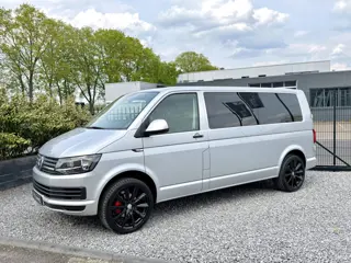 Volkswagen Transporter 2.0 TDI Extra Lang T6 150PK Dubbel Cabine 2018 Zilver Metallic