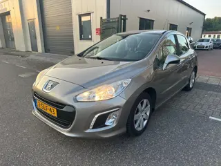 Peugeot 308 1.6 VTi Active 2013 / Clima/ boekjes recent beurt gehad