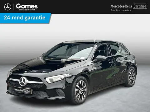 Mercedes-Benz A-klasse 180 Business Solution Style | Stoelverwarming | Cruise Control | Achteruitrij